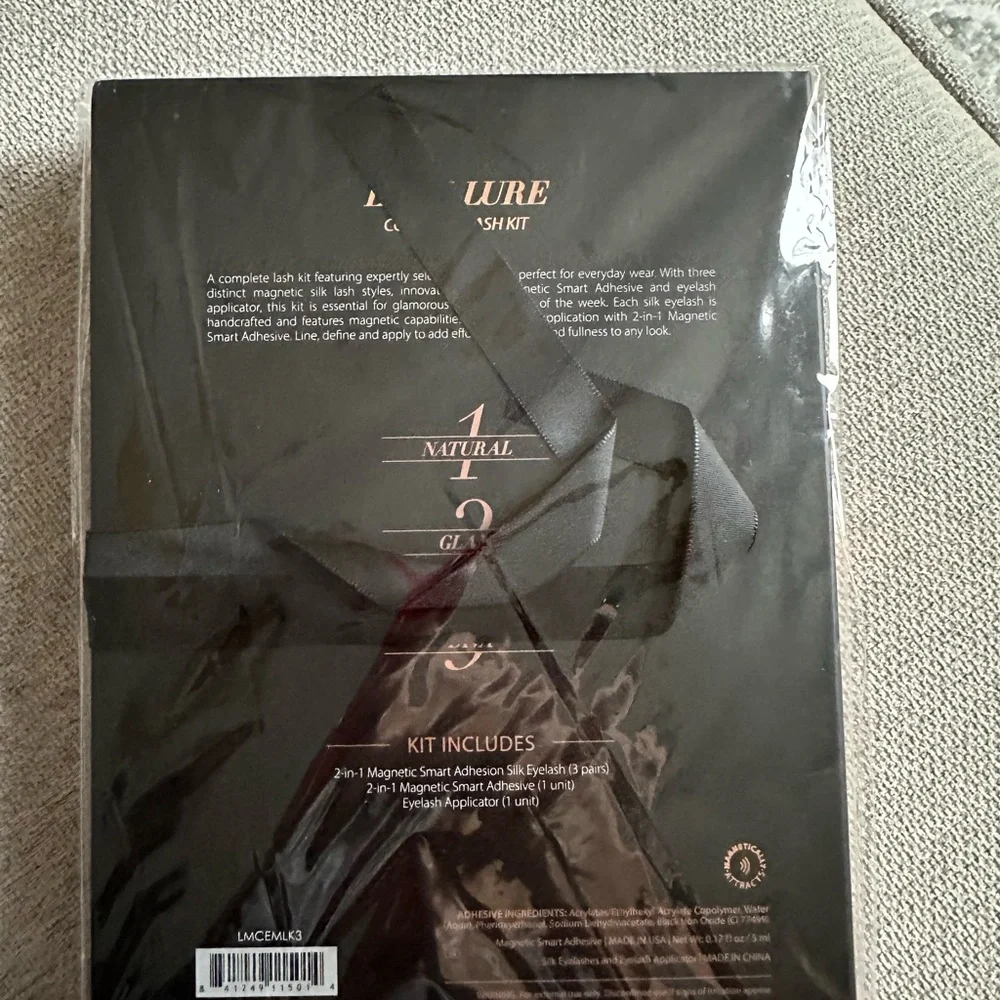 New Luminess Black Lashes and Mascara Set - Picture 8 of 10